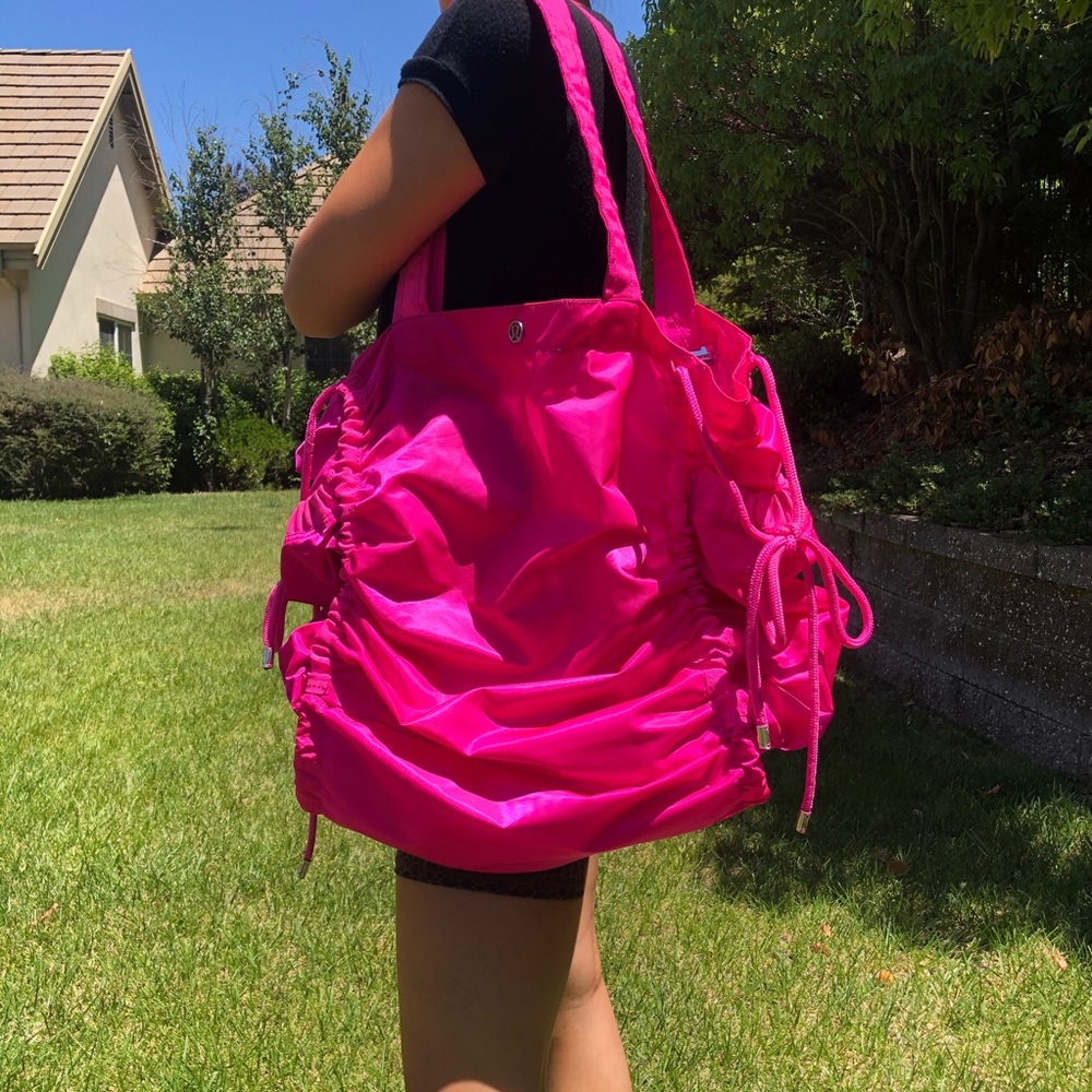 Lululemon Tote